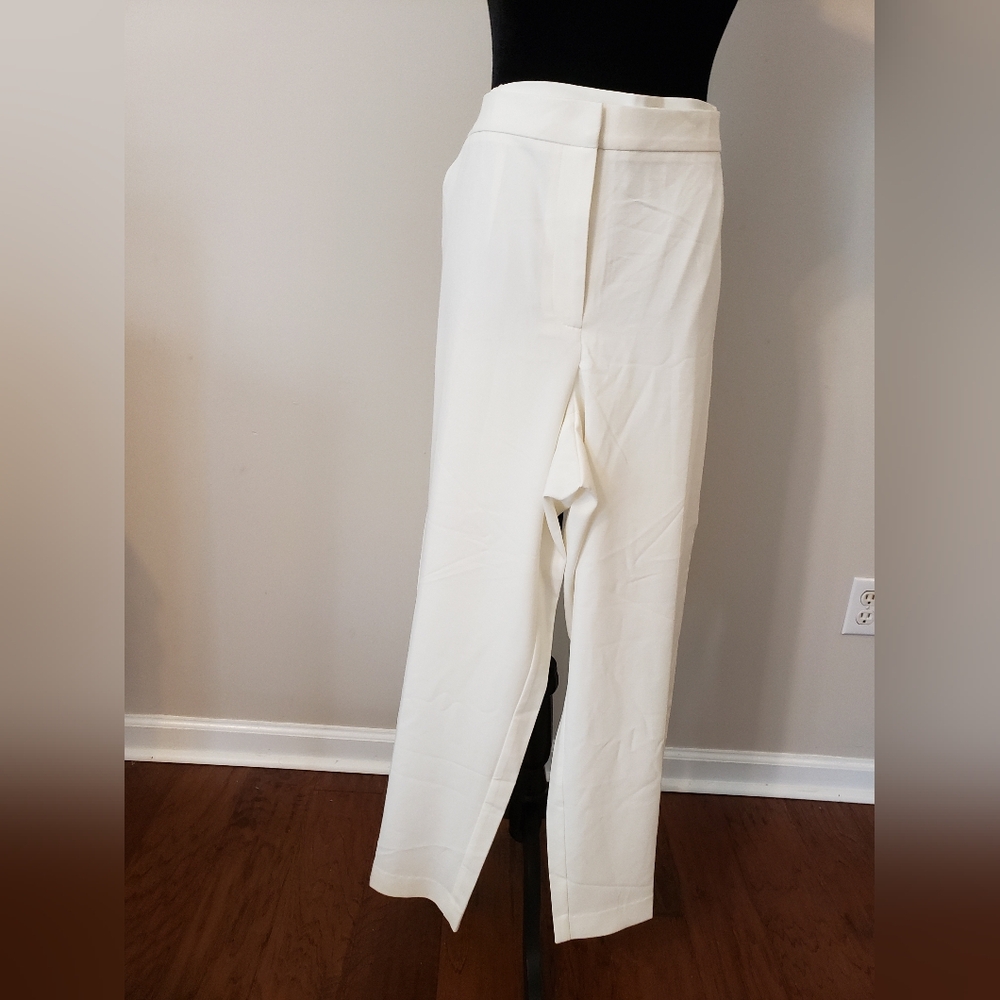 Plus pants in off white color